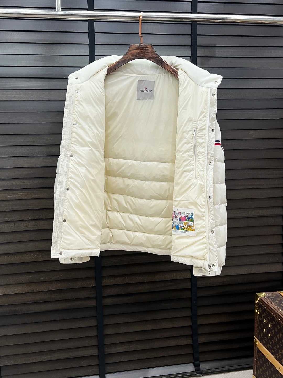 wg.luxury-- 7o9385r Down jacket white goose down 2colour item: E-F443J1834-2H